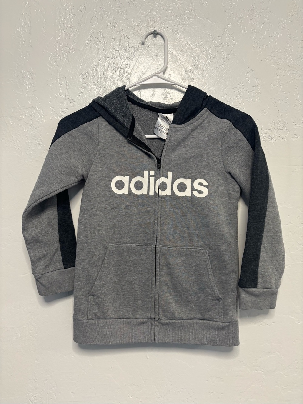 Boys size 7 adidas hoody sweatshirt, #A1216